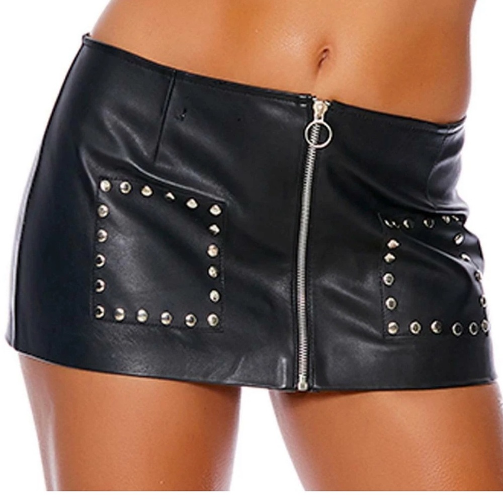 Elegant Moments Leather Studded Mini Skirt Size Small New with Tag